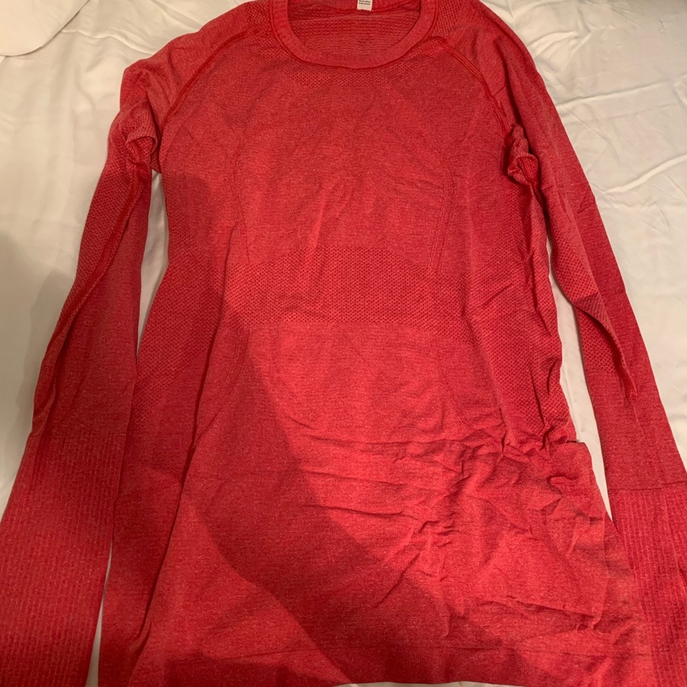 Lululemon Swiftly Tech LS crew